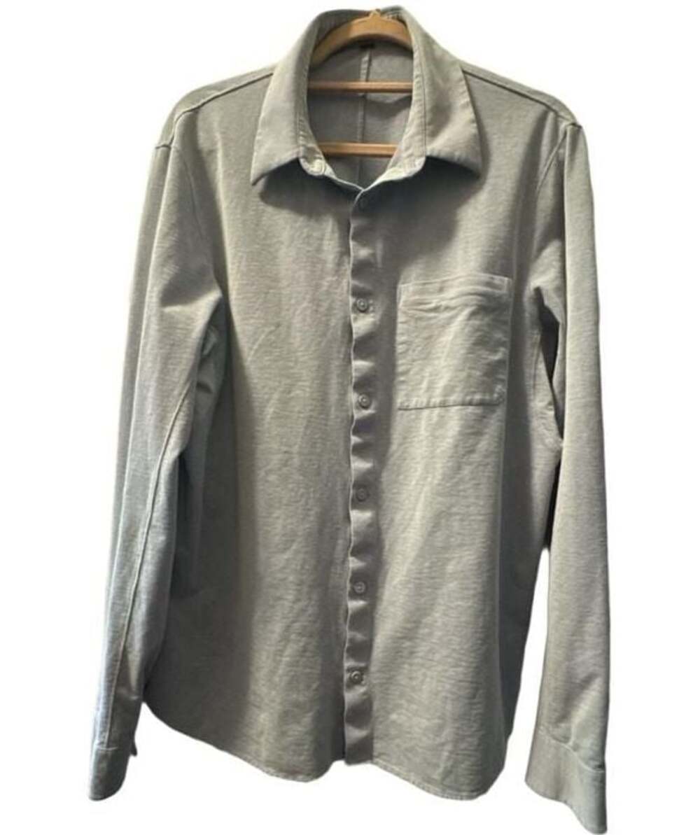 Lululemon Commission Shirt Mens Large Blue Short Sleeve Button Down Stretch L
Co
